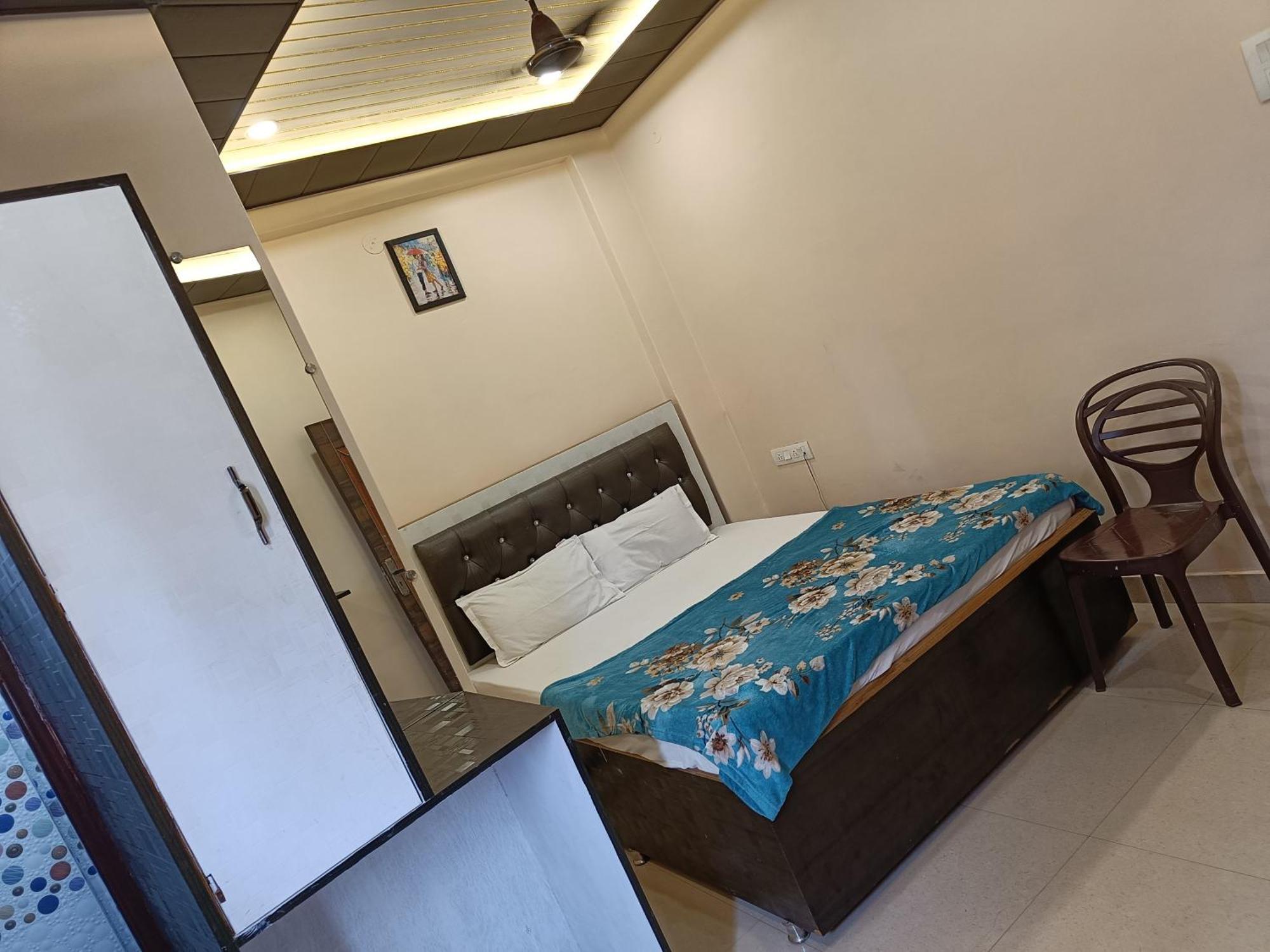Hotel Pragya International Varanasi Exterior foto