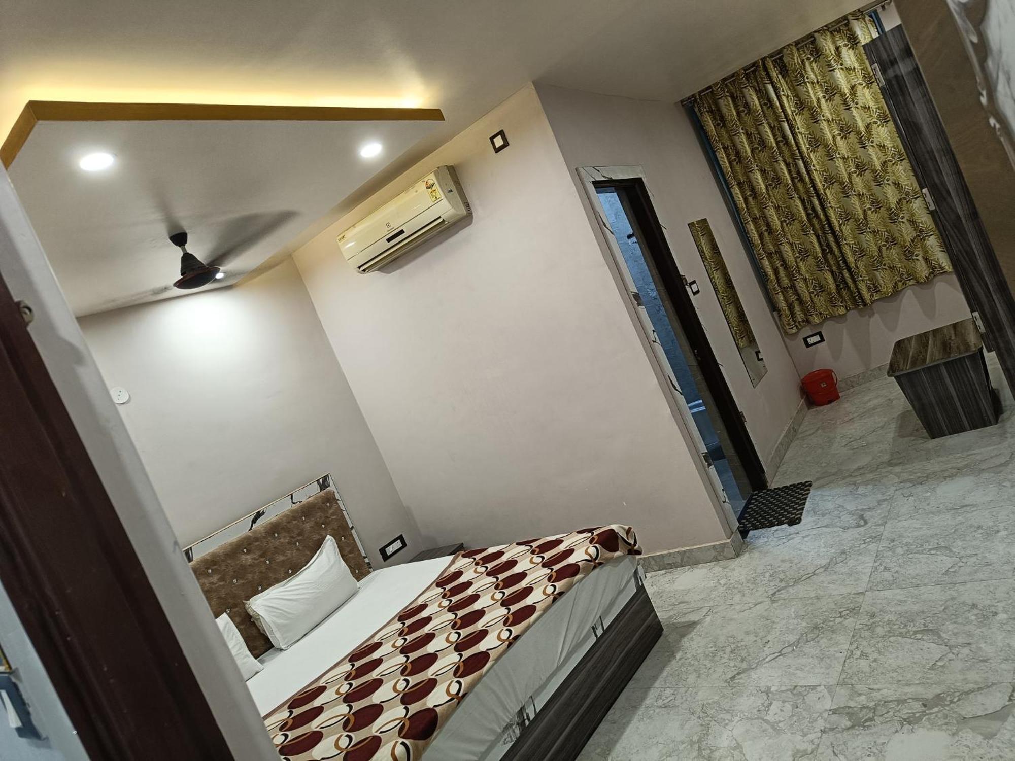 Hotel Pragya International Varanasi Exterior foto